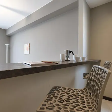 Apartman Contempora - Elvezia 8 - E53 Milánó