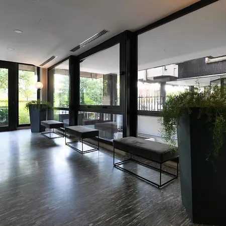 Contempora - Elvezia Park - Overlooking The Park - E53 Appartement Milaan